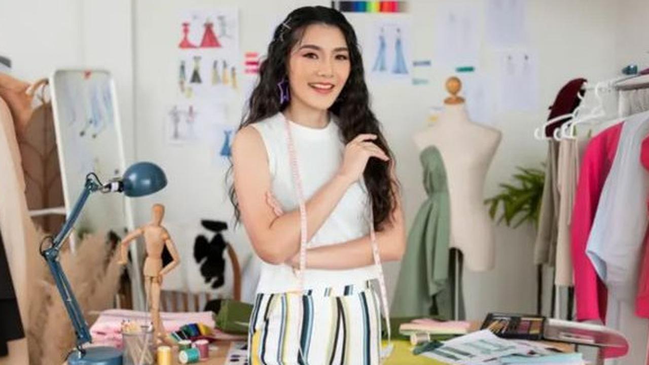 Inspirasi 5 Style Outfit untuk Wanita Gemuk yang Bikin Body Tampak Lebih Ramping, Bikin Percaya Diri