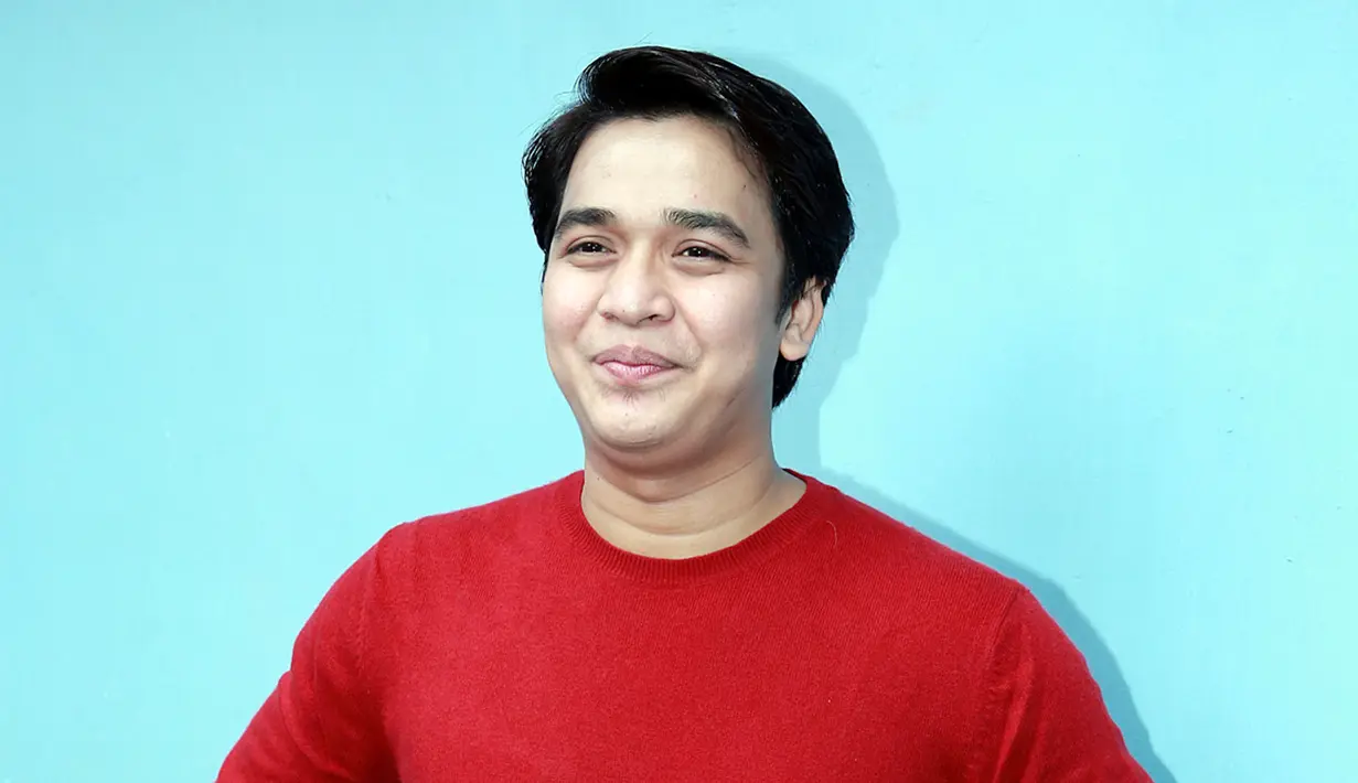 Belakangan beredar kabar bahwa hubungan asmara Syahnaz Sadiqah dan Juan Christian berakhir. Billy Syahputra ikut bicara dengan kabar itu. (Deki Prayoga/Bintang.com)