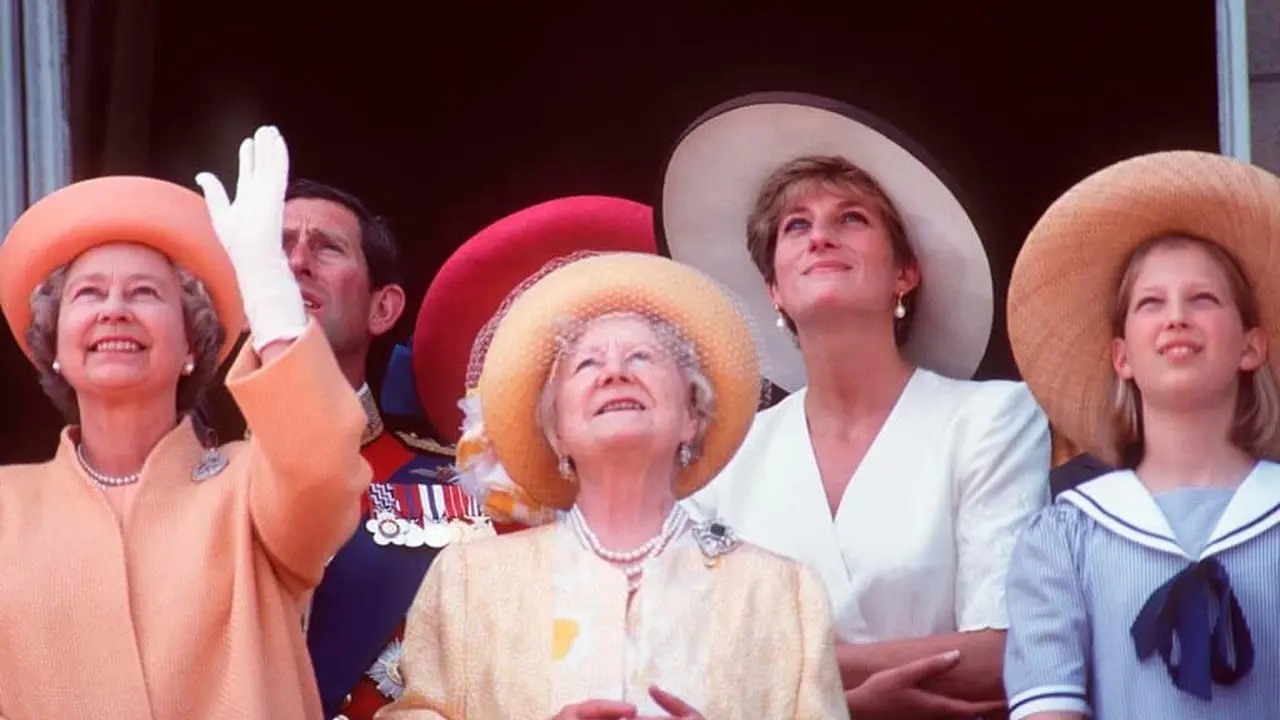 Lady Diana dan Ratu Elizabeth II