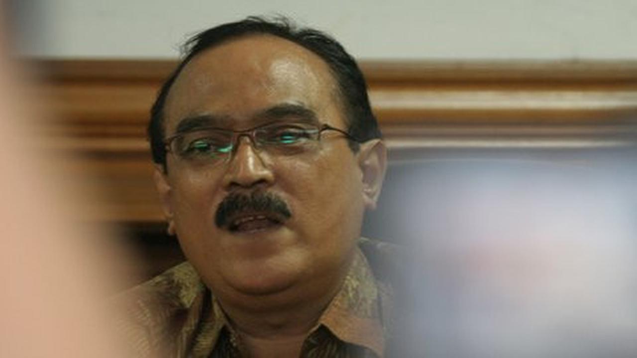 Sambangi KPK, Eros Djarot ngaku cuma numpang makan siang