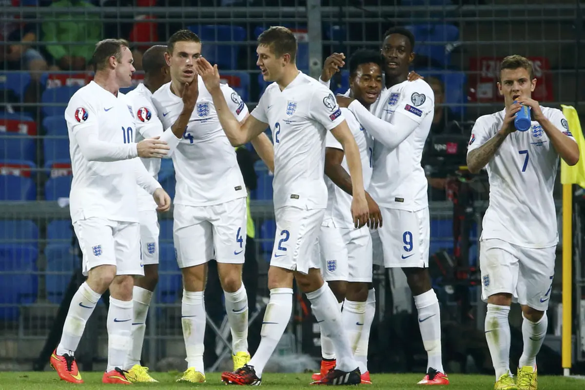 Tekuk Swiss, Inggris Raih Kemenangan Perdana