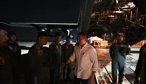 Pemerintah Kirim 27 Ton Logistik untuk Korban Gempa NTT