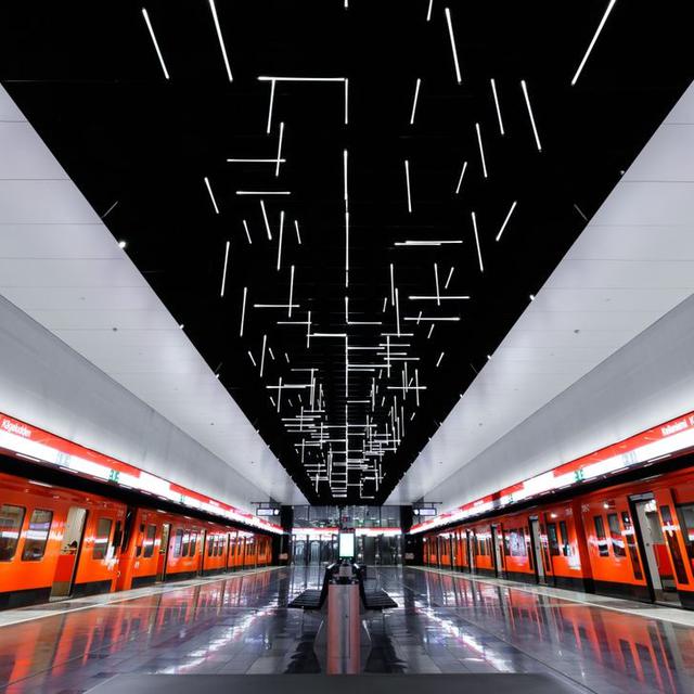 Potret 9 Stasiun Kereta Bawah Tanah di Berbagai Negara Ini Megah, Bikin Betah