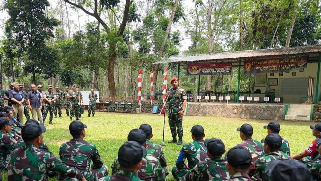 Adapun kontingen atlet petembak TNI AD yang diberangkatkan berjumlah 25 personel. Di mana terdiri dari 20 atlet pria dan 5 atlet wanita (Kowad). <br>
