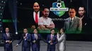 Para presenter dan komentator menghadiri peluncuran Liga 1 Indonesia 2018 di Studio 5 Indosiar, Jakarta, Senin (19/3/2018). Liga 1 akan mulai digelar pada Jumat (23/3). (Bola.com/Vitalis Yogi Trisna)