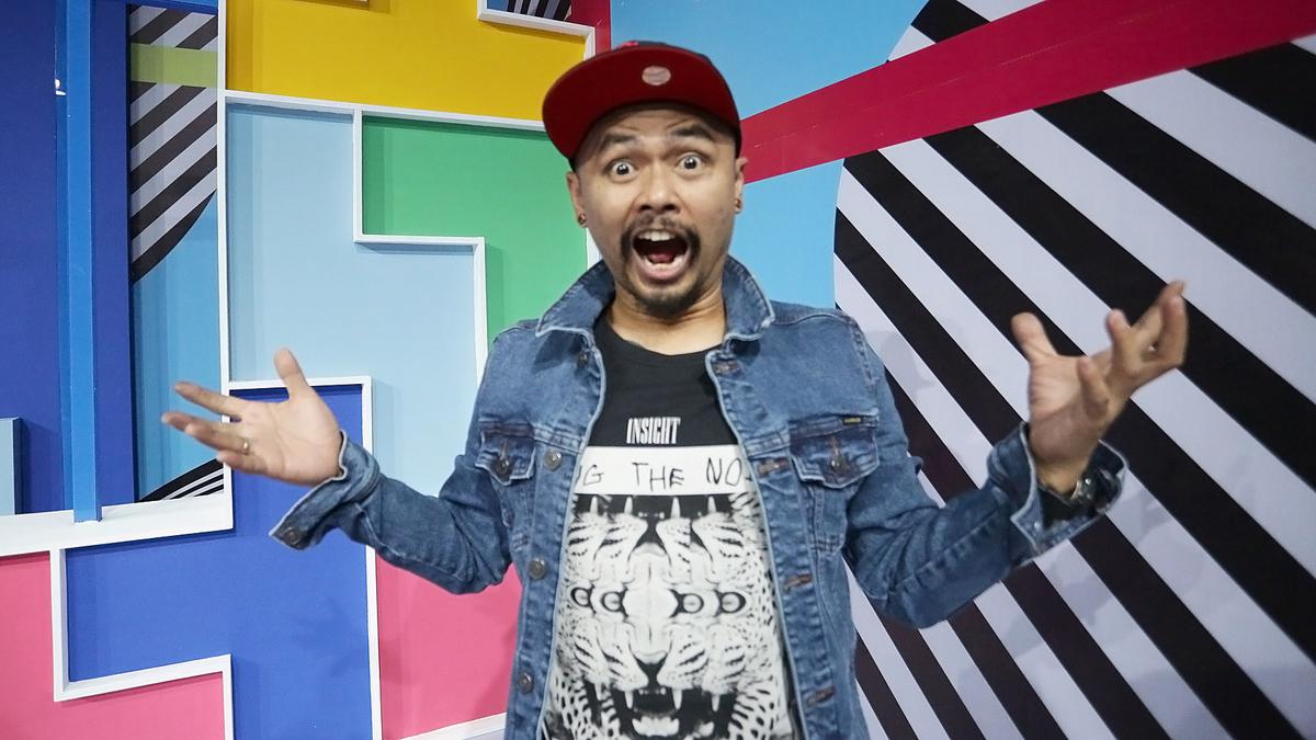Wendi Cagur dan Istri Batal Naik Haji Tahun Ini: Sedih tapi Allah Tahu yang Terbaik