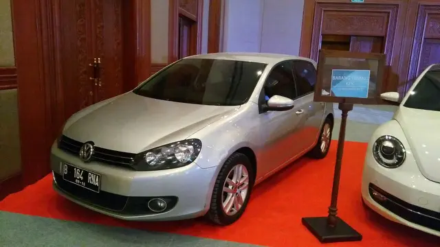 Lelang mobil KPK