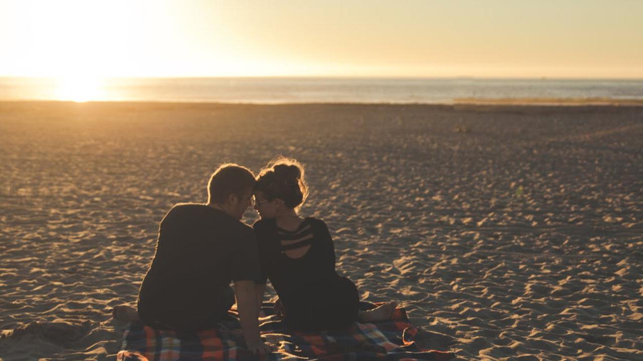 Terlihat Romantis tapi Ternyata Manipulatif, Waspadai 3 Tanda Halus Pasangan Narsistik Saat Kencan Pertama!