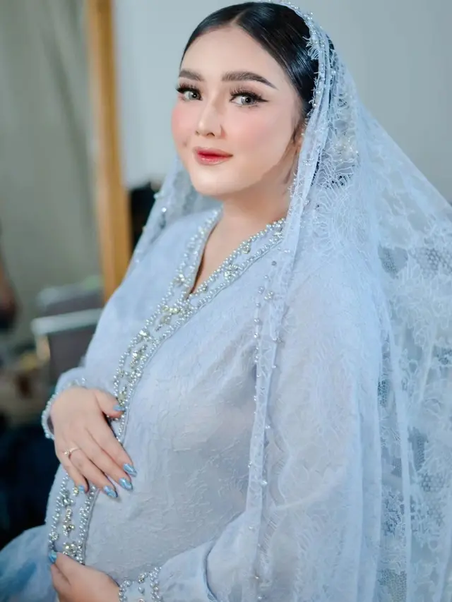 Ari Sigit dan Suci Winata
