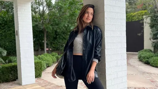 Gaya Fashionable Nia Ramadhani Libur Akhir Tahun di Amerika, Dipuji Bak Artis Hollywood