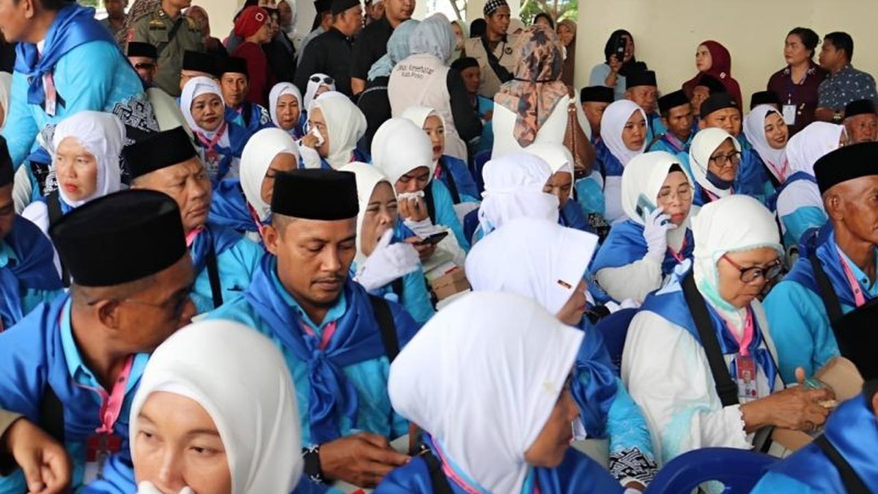 Wabup Poso Ingatkan Kesehatan dan Doa untuk Daerah kepada Jamaah Haji Poso 2026