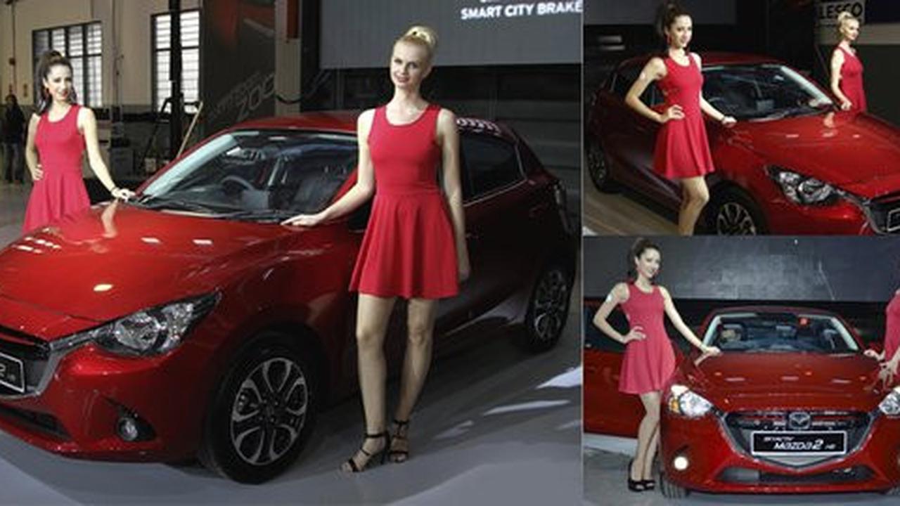 [Video] 2 Aksi ajaib breakdance dan parkour bareng Mazda 2 terbaru
