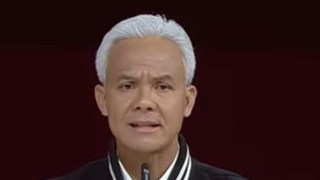 VIDEO: Ganjar Keras Sentil Pemimpin Sering Mengecewakan Rakyat Langsung Dipeluk Mahfud
