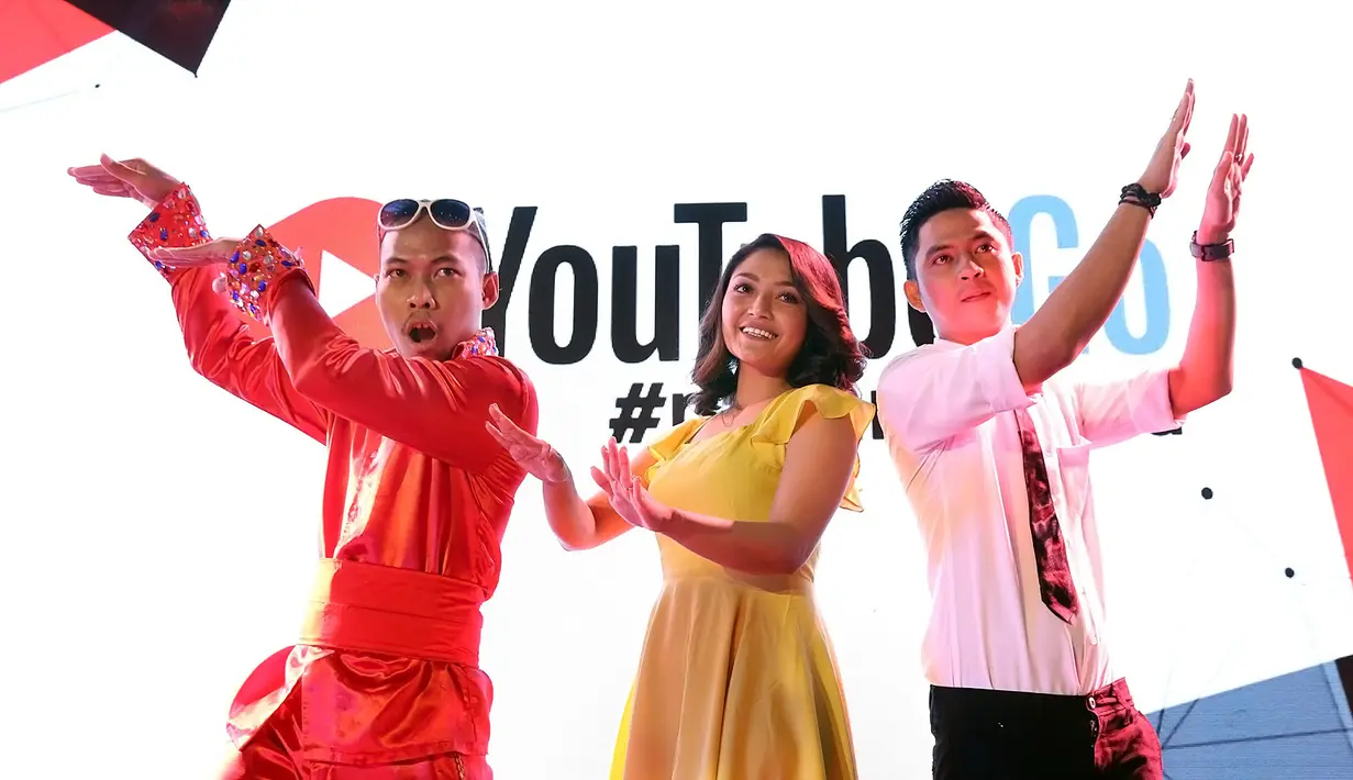 "Iya (orang tua) sudah nanya kapan (menikah). Ayo lah buru lah tahun ini. Tapi ya aku balik lagi, gimana mau nikah kalau lakinya enggak ada," tutur Sibad. (Bambang E.Ros/Bintang.com)