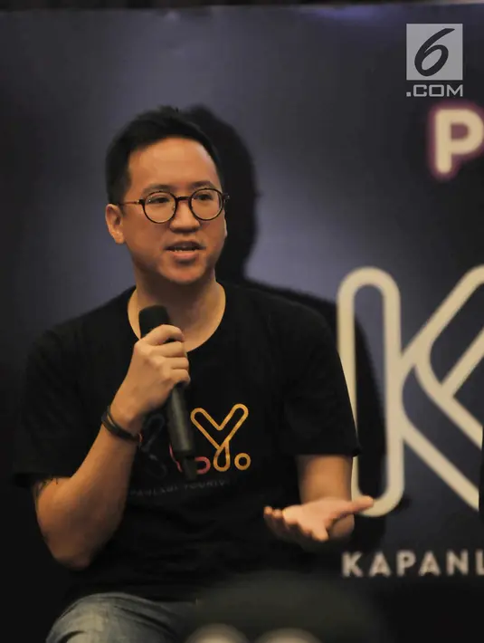 Chief Creative Officer KLY Ben Soebiakto memberikan keterangan saat menggelar konferensi pers di sela XYZ Day 2018 di The Hall, Senayan City, Jakarta, Rabu (25/4). (Merdeka.com/Iqbal S Nugroho)