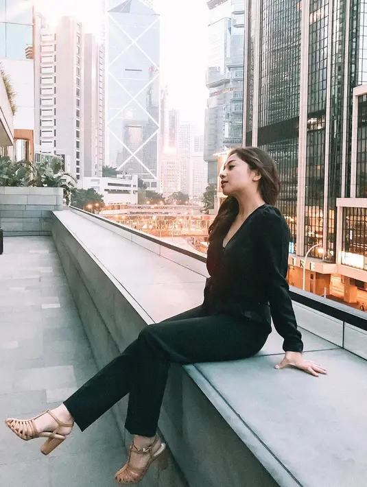 Seperti belum hidup mewah seperti sekarang ini, ia mengaku  sejak kecil, telah diajarkan untuk selalu bersyukur dengan apa yang dimiliki. Dengan menu tersebut, ia merasakan nikmat. (Instagram/nikitawillyofficial94)