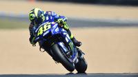 Pembalap Movistar Yamaha, Valentino Rossi akan memulai balapan MotoGP Prancis 2018 dari urutan kesembilan. (JEAN-FRANCOIS MONIER / AFP)
