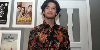 Banyak yang simpati akibat erupsi Gunung Agung di Bali. Salah satunya mantan personel SMASH, Morgan. Seandainya ada acara untuk menghibur para pengungsi, ia siap. (Nurwahyunan/Bintang.com)