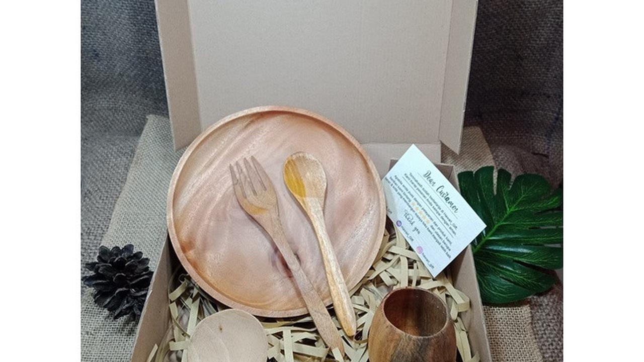 Hampers Peralatan Makan Ramah Lingkungan