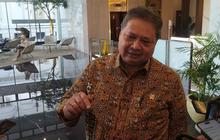 Daya Beli Masyarakat Turun, Menko Airlangga Banggakan Program PKH dan Jaminan Kehilangan Pekerjaan