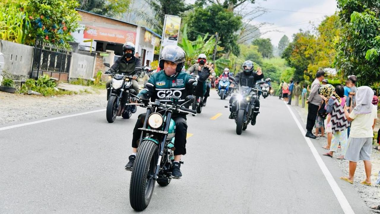 Ragam gaya Jokowi ketika bertemu rakyat