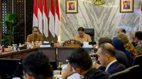 Menteri Koordinator Bidang Perekonomian Airlangga Hartarto melakukan pertemuan dengan Delegasi Bisnis US-ASEAN Business Council (US-ABC) di Kantor Kemenko Perekonomian, Senin (22/5/2023). (Dok Kemenko Perekonomian)