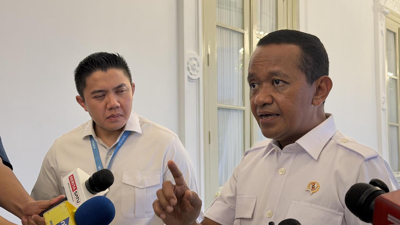 Bahlil Setor Laporan ke Presiden Prabowo, IUP Tak Jelas Siap Dicabut