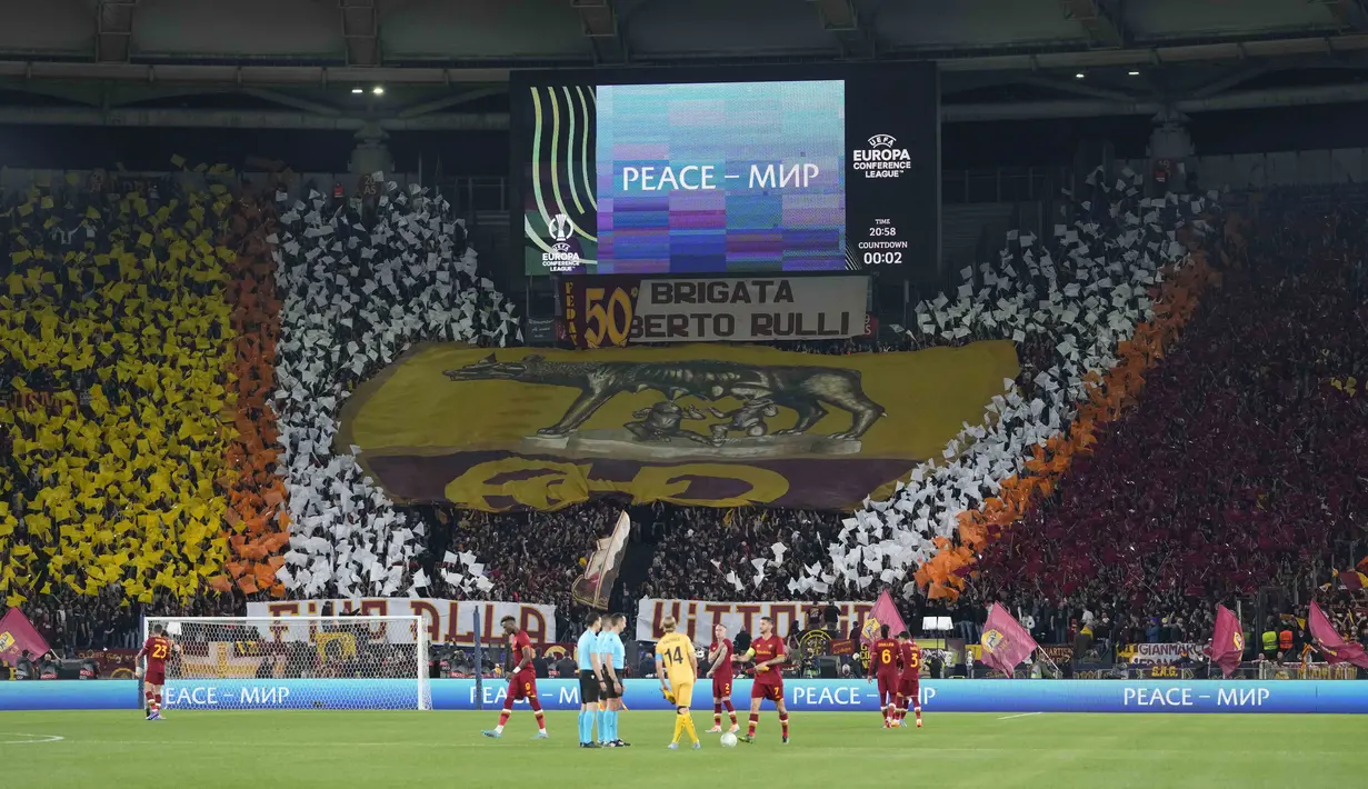 Kemenangan itu membuat pasukan Serigala Ibu kota menang dengan agregat 5-2. Giallorossi bermain luar biasa menghadapi Bodo/Glimt setelah kekalahan 2-1 di leg pertama. (AP/Alessandra Tarantino)