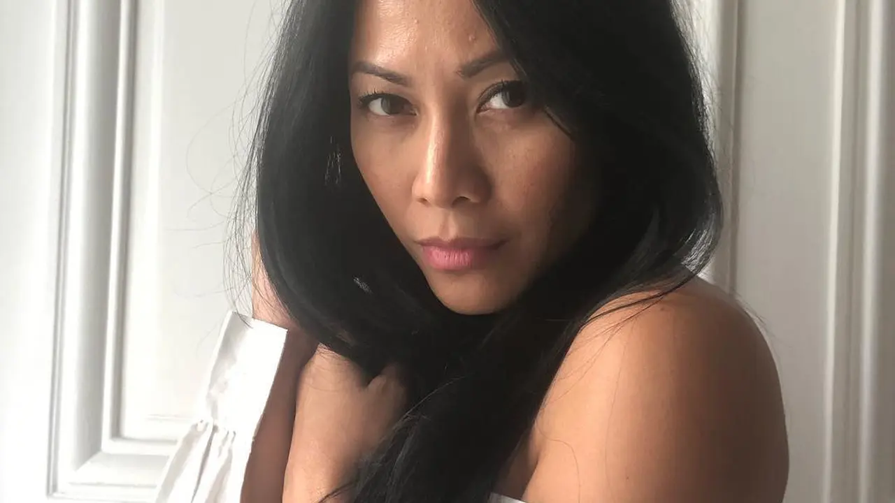 [Fimela] Anggun C Sasmi