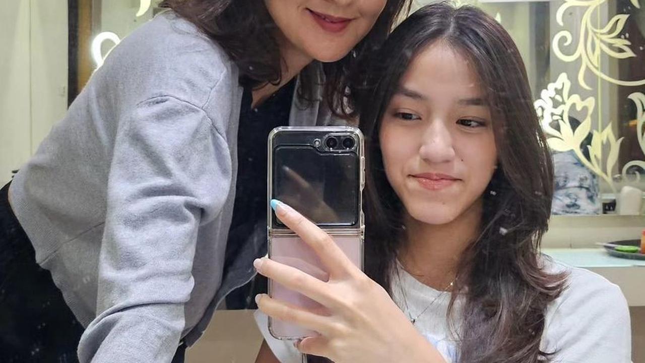 10 Potret Sabrina Anak Darius Sinathrya dan Donna Agnesia yang Beranjak Remaja, Cantiknya Nular dari Sang Mama