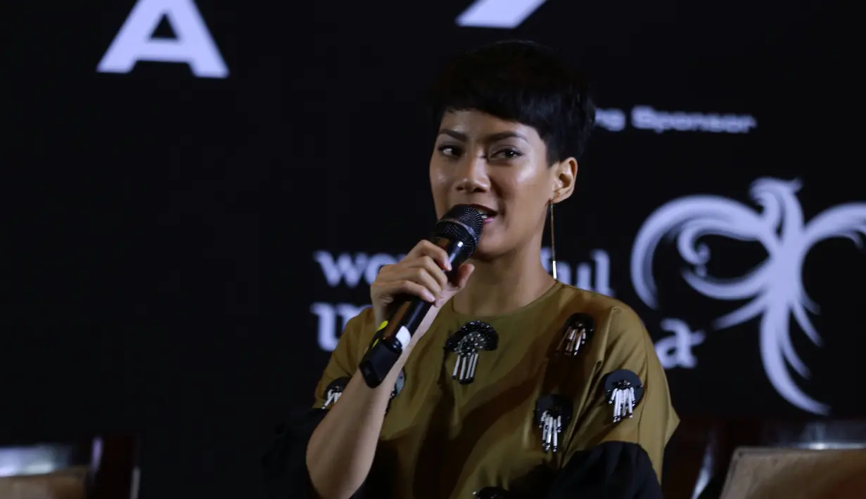 Melalui program tersebut, Indonesia Timur di Sumba atau Maumere akan menjadi favoritnya. Ia menghimbau agar menjaga lingkungan dan membuang sampah pada tempatnya. (Galih W. Satria/Bintang.com)