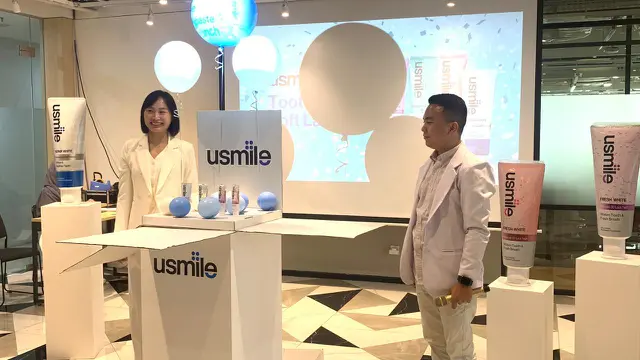 Michelle, Country Manager usmile Indonesia dan Malaysia & drg. Aswar Sandi MSc, DIC