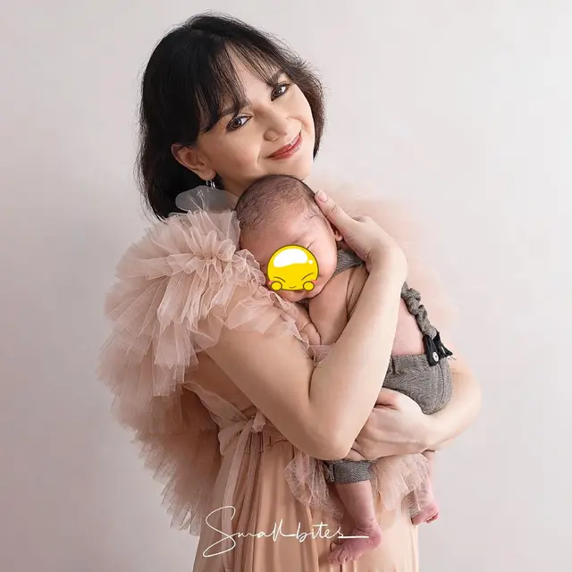 Sudah Dikaruniai Anak, Potret 6 Artis Saat Tampil Berponi Ini Bak ABG