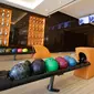 Suasana tempat bermain bowling di rumah mewah di kawasan Bel-Air, Los Angeles,AS (26/1). (AP/Jae C. Hong)