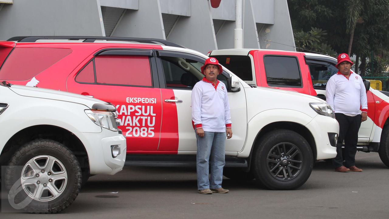 20150917-Menteri Pratikno Lepas Keberangkatan Ekspedisi Kapsul Waktu Pembawa Mimpi-Jakarta