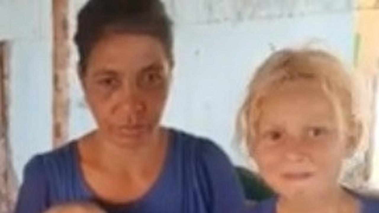 Viral Pasangan Suami Istri Asal Maluku Punya 3 Anak Berwajah Bule, Bikin Heran