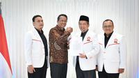 PKS resmi menerima Surat Keputusan dari Menteri Hukum RI terkait perubahan struktur kepengurusan Dewan Pimpinan Tingkat Pusat (DPTP) PKS. (Foto: Istimewa).