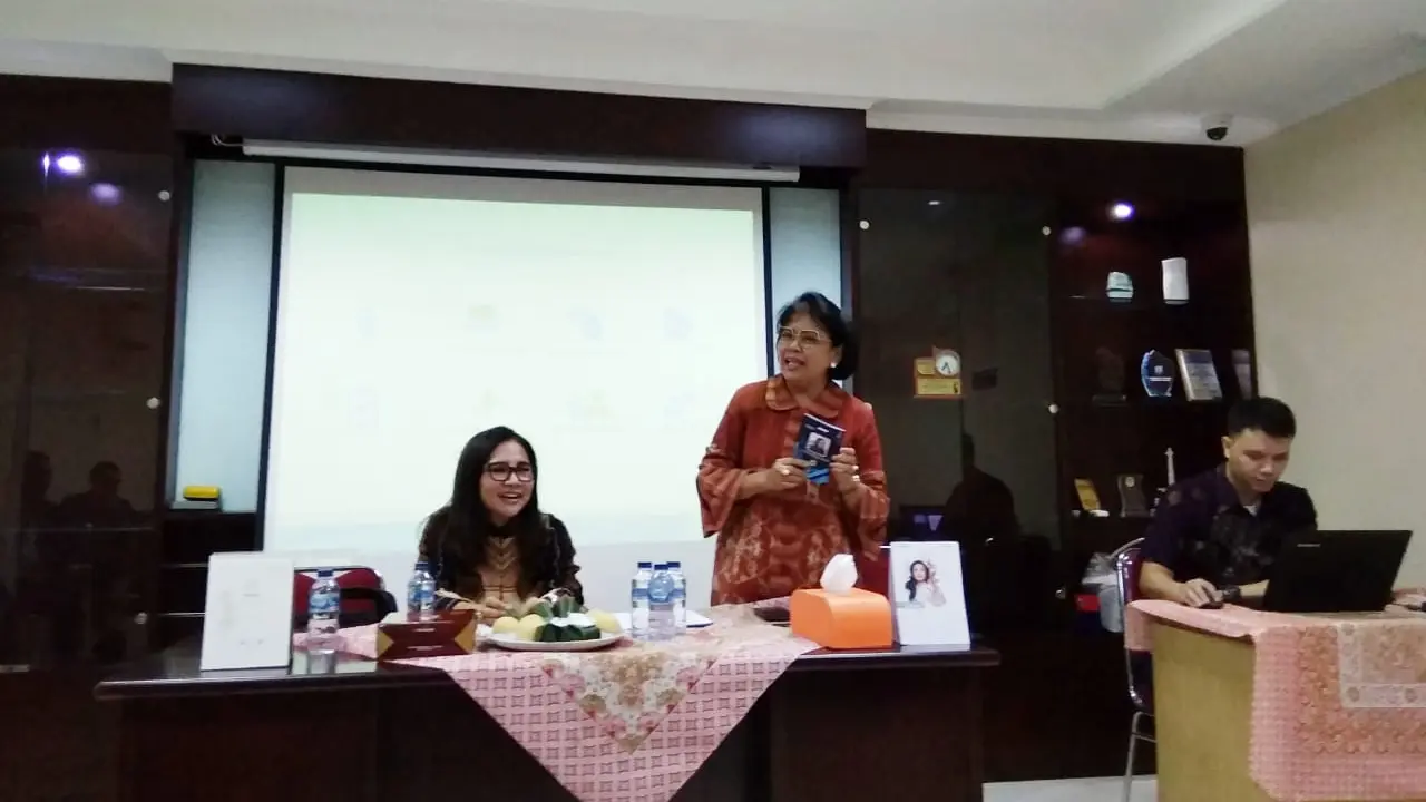 Ketua Panitia Pelaksana Munas III PERADI Patricia Lestari,  dalam sosialisasinya di Kantor PERADI Juniver, Jakarta, Senin (24/2/2020).