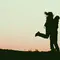 Kisah Cinta Sesama Zodiak Aquarius, Romantis Tanpa Saling Mengekang