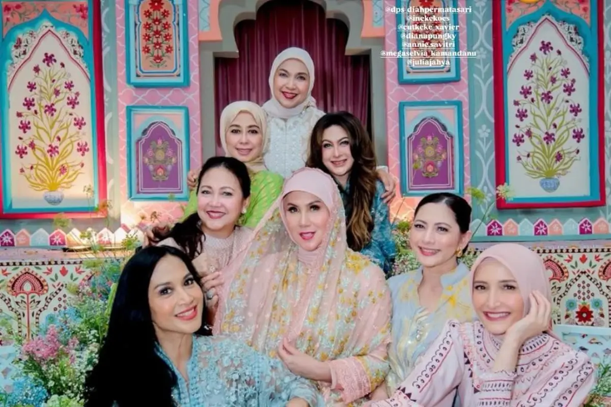 Gaya Warna-Warni Artis Senior di Pesta Ulang Tahun ke-49 Marini Zumarnis, Cut Keke hingga Diah Permatasari
