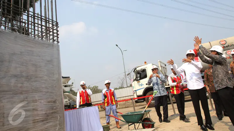 20150909-Presiden Jokowi Groundbreaking LRT Jakarta