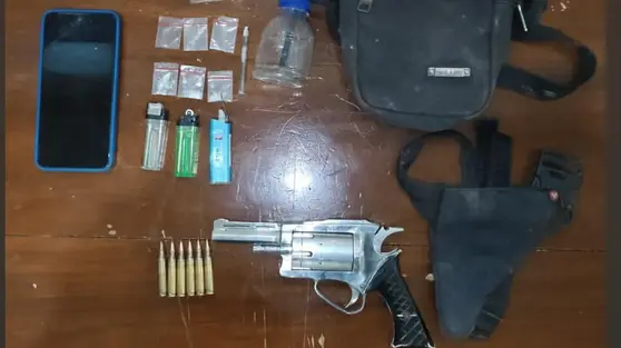 Pria di Mesuji Kepergok Simpan Senpi Rakitan dan Sabu di Gubuk