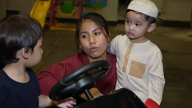 Momen pertemuan Kiano Tiger Wong dengan mantan pengasuhnya, Suster Rahma