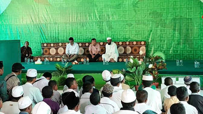 Jusuf Kalla bersilaturahmi ke Ponpes Nuu Waar Al Fatih Kaffah Nusantara (AFKN) di Bekasi  (Foto: Istimewa)