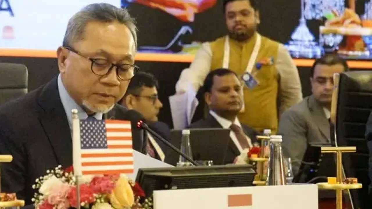 PAN Ungkap Zulhas Sibuk Urus Perundingan Dagang<br>