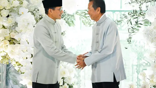 Potret Sandiaga Uno di Acara Lamaran sang Keponakan Athina dengan Pembalap Rio Haryanto