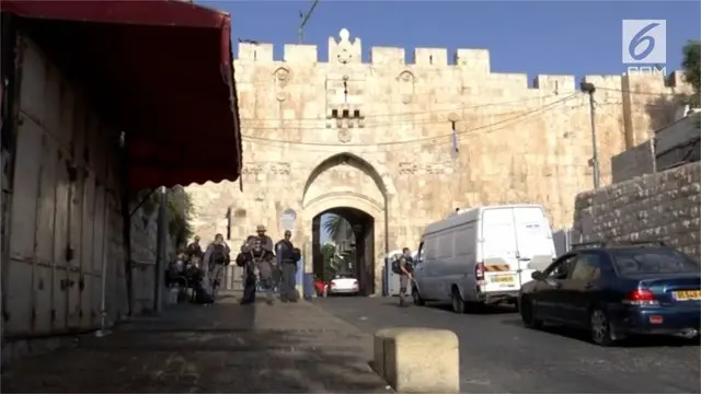 Israel perketat keamanan di kota tua Jerusalem setelah terjadinya aksi kekerasan pasukan keamanan Israel yang menembaki warga Palestina.