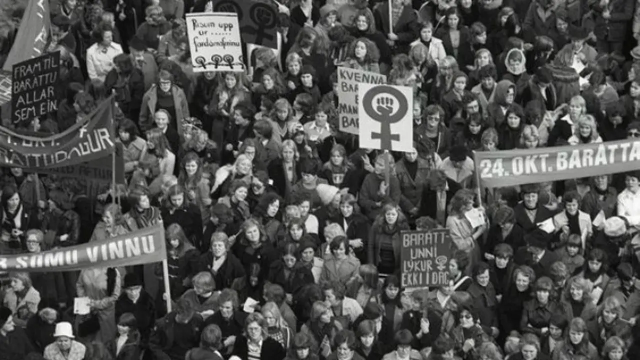 Unjuk rasa perempuan Islandia