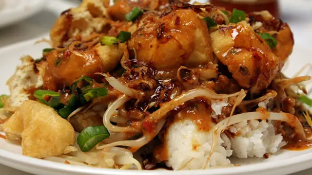5 Resep Kupat Tahu Sederhana yang Enak dan Medok Bumbu, Bikin Ketagihan