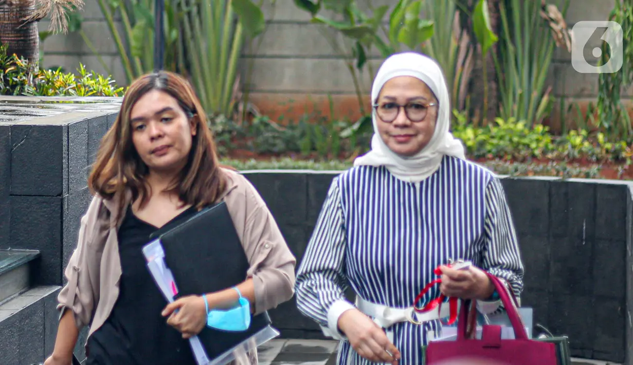 Dahlan menyebut pemeriksaannya sebagai saksi untuk tersangka mantan Direktur Utama PT Pertamina Karen Agustiawan. (Liputan6.com/Faizal Fanani)